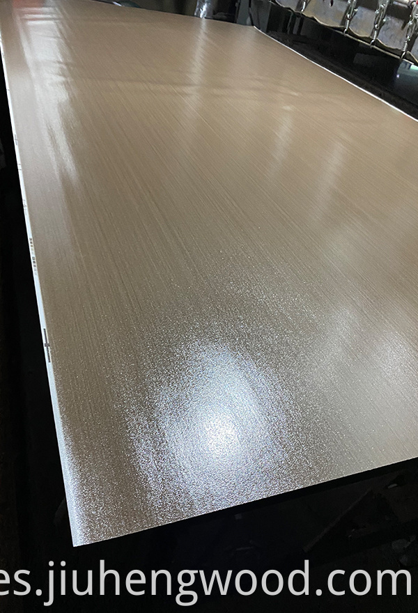 Triamine plywood